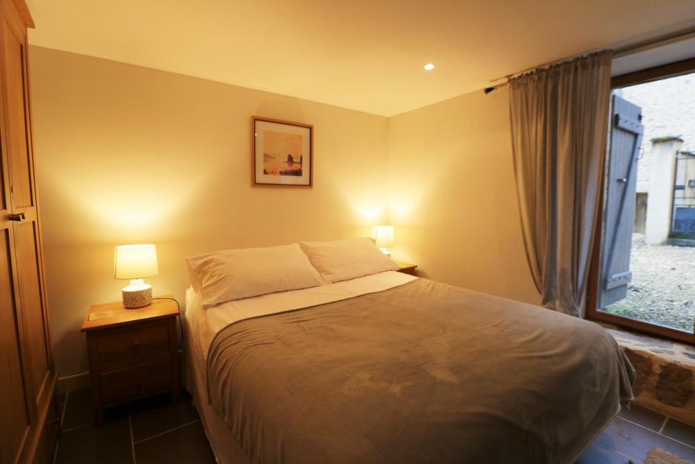 Le Cottage : la chambre double en rez de jardin 