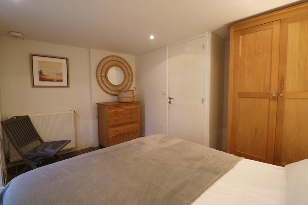 Le Cottage : la chambre double en rez de jardin 