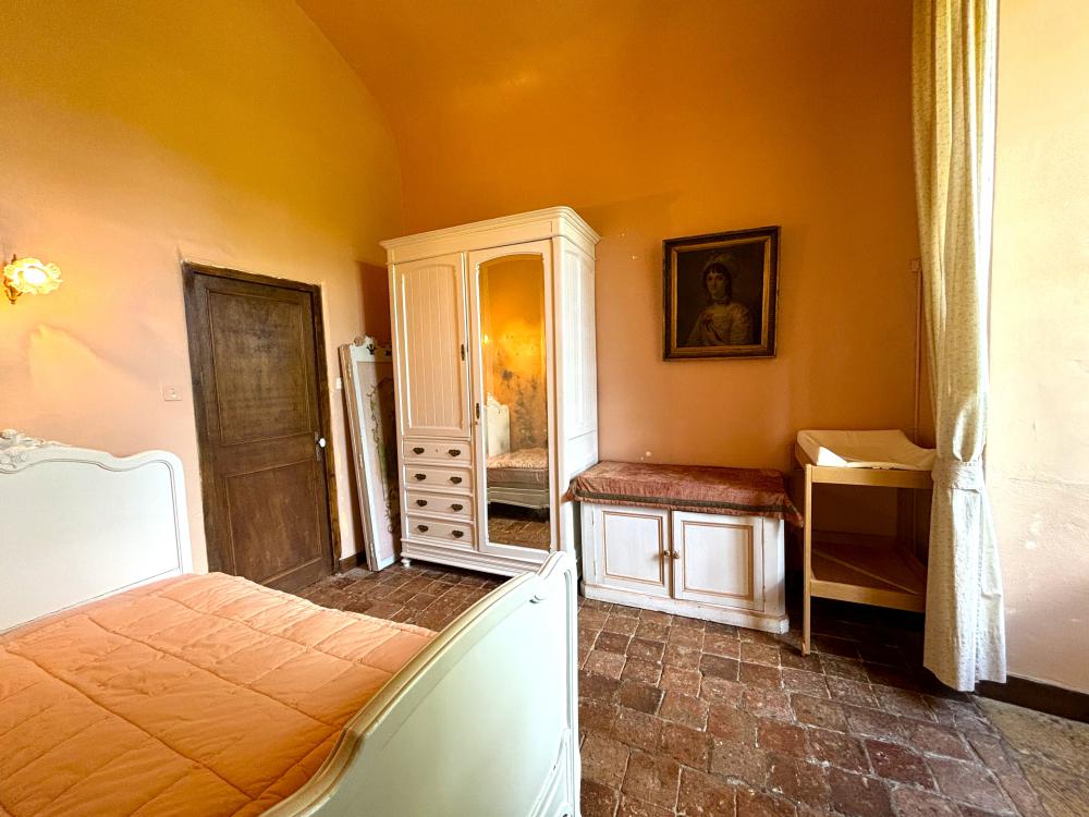 la petite chambre attenante à la suite Prince Henro 