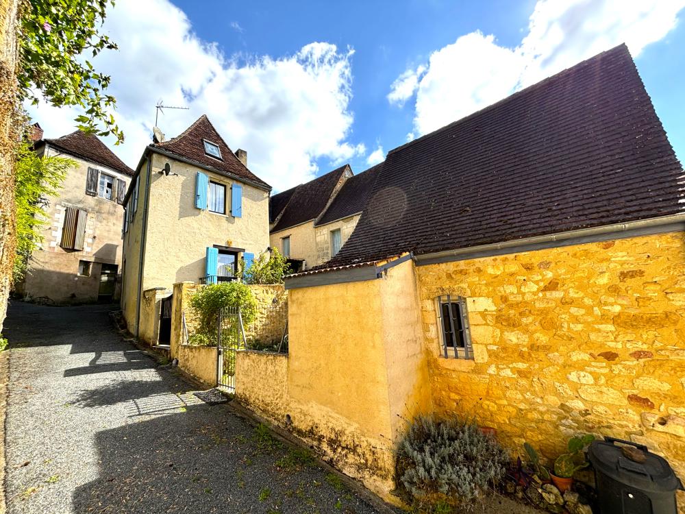La maison depuis le bas de la rue de la Couture 