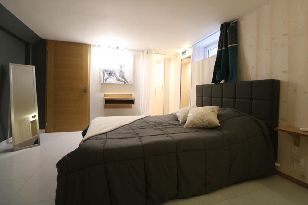 la quatrième chambre double au niveau inférieur