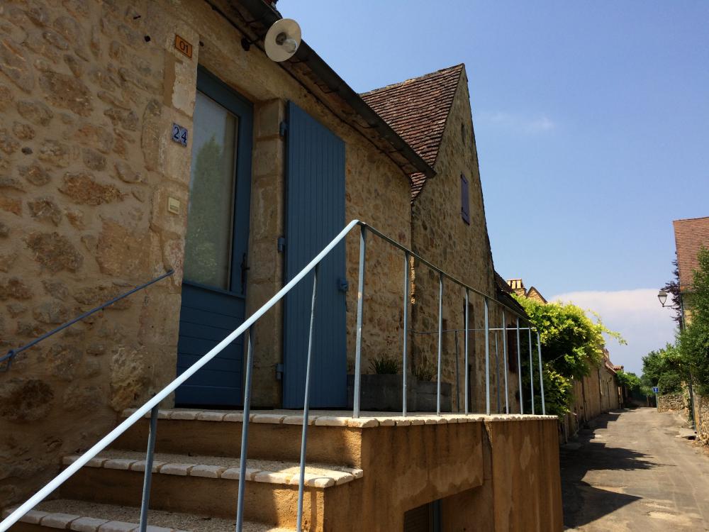La Maison depuis la rue 