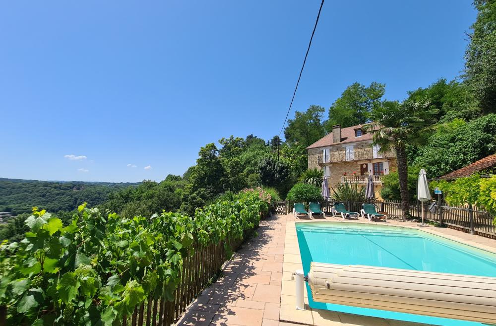 La piscine à Castarnou