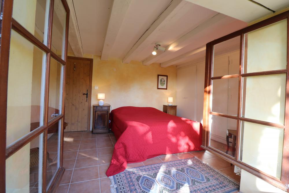 La Grange : la 1ere chambre en RDC 