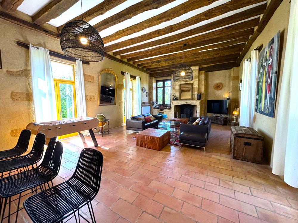 Le superbe salon de 60m² 