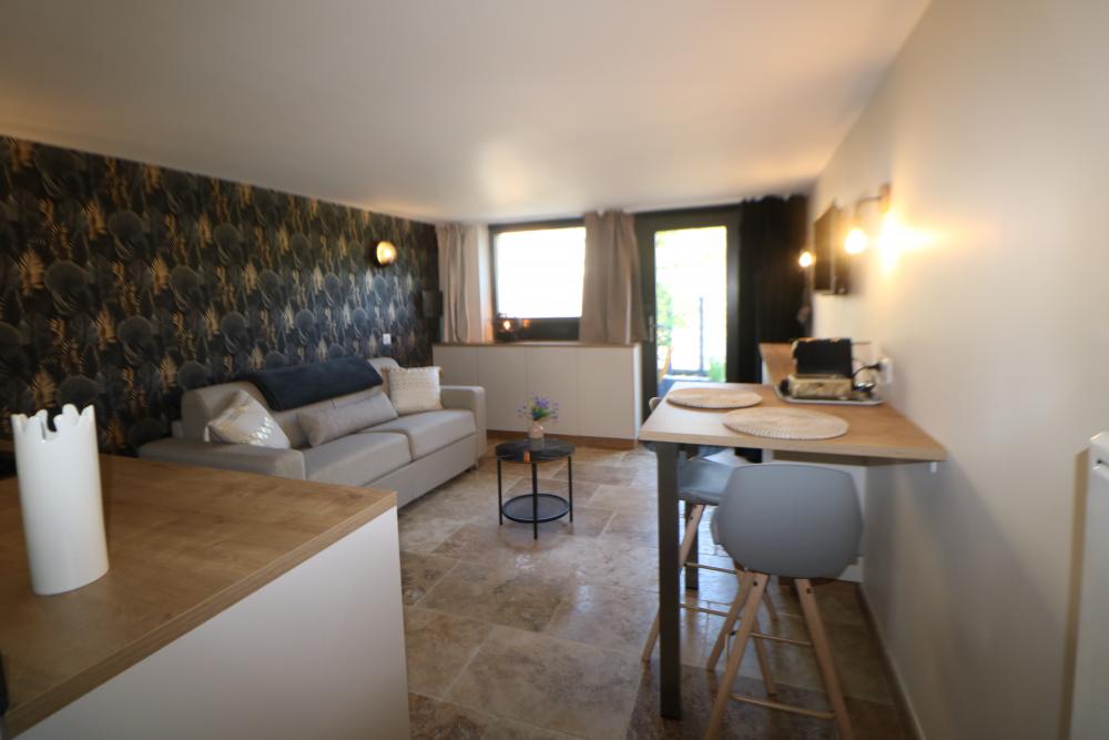 Le studio L'ECHAPPEE BELLE en rez de chausssée 