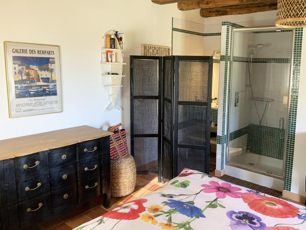 l'espace salle de bain 