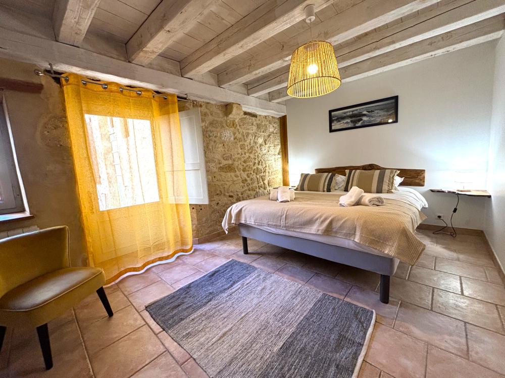 la chambre double en rez de chaussée 