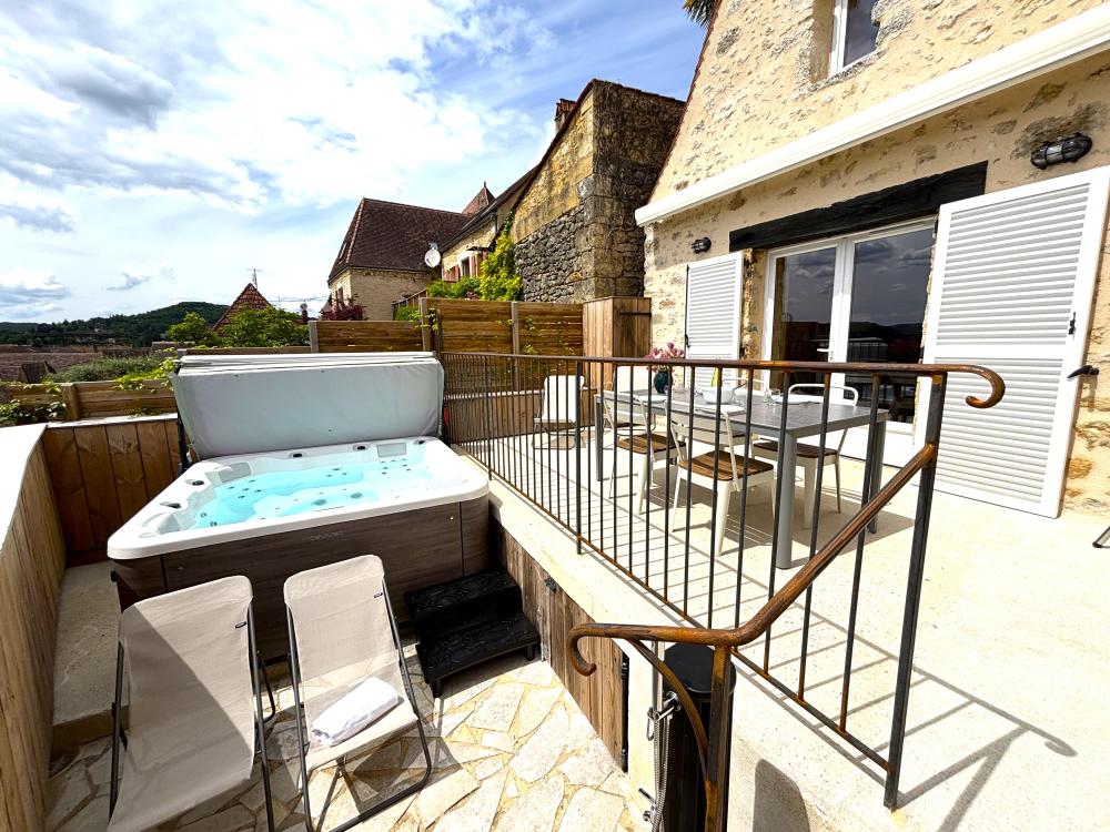 Le spa : idéal pour un moment de détente! 
