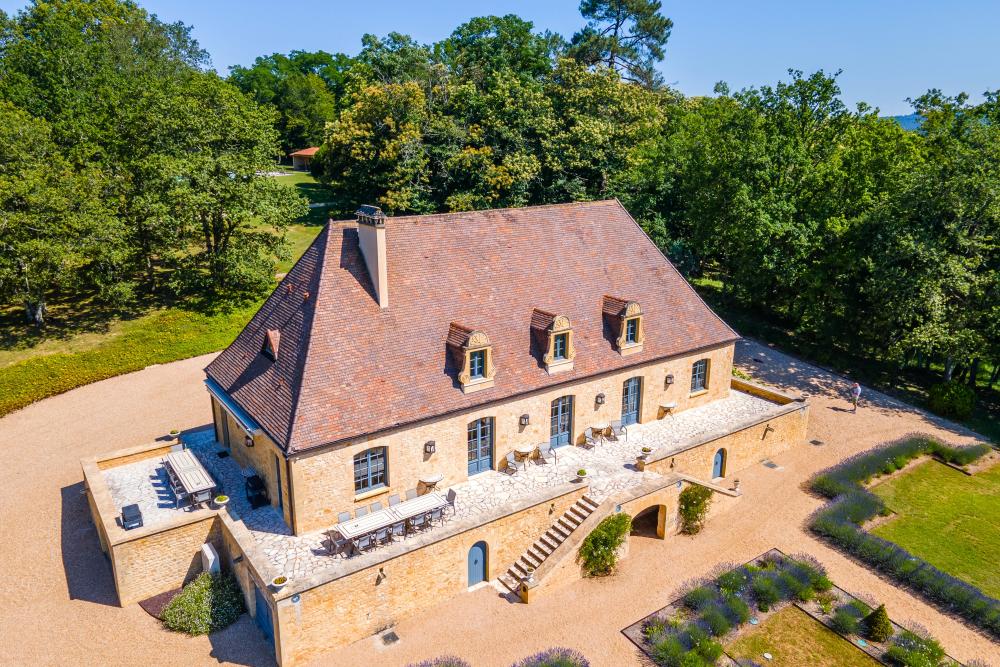 Le Manoir et ses terrasses panoramiques de plus de 100m²