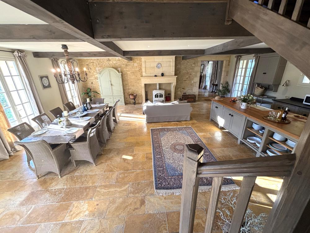 La superbe cuisine-salle à manger 