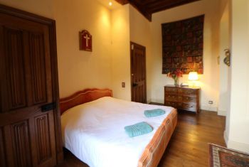 La chambre bibliothèque (chambre 3)