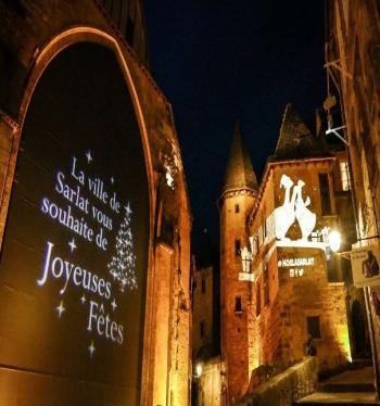 Vivez la magie des f&ecirc;tes de fin d'ann&eacute;e en P&eacute;rigord Noir